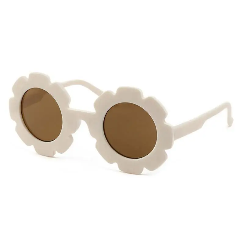 Солнцезащитные детские солнцезащитные очки, блокирующие сильный свет, устойчивые и противоскользящие По форме лица, легко моющиеся, легкая одежда